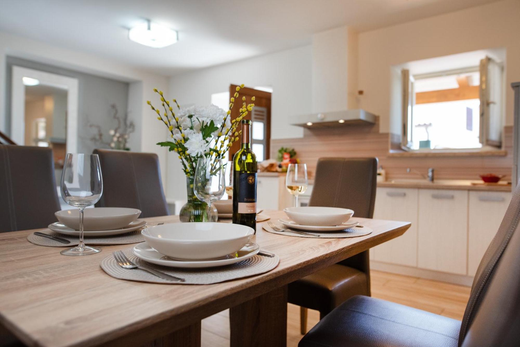 Appartamento Truffle House Karlic Buzet Esterno foto