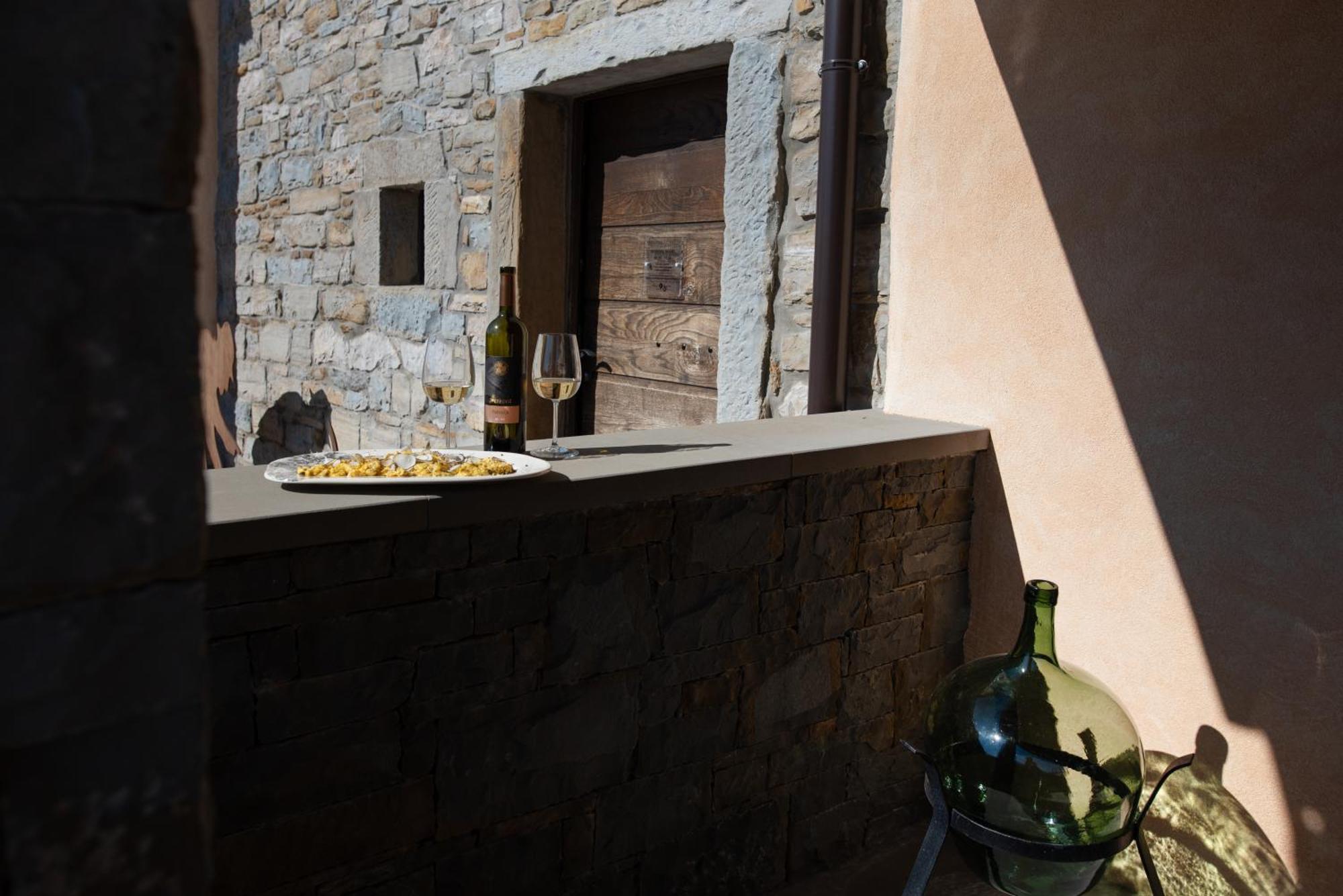 Appartamento Truffle House Karlic Buzet Esterno foto