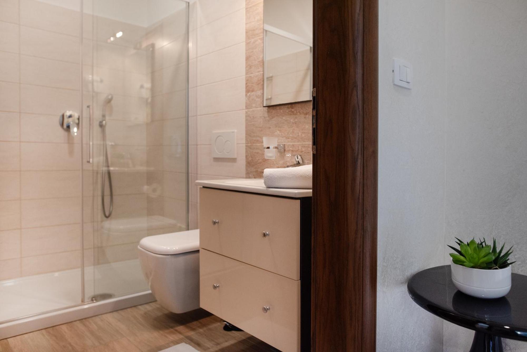 Appartamento Truffle House Karlic Buzet Esterno foto